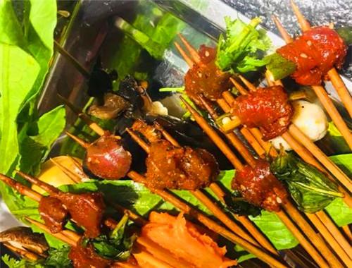 好很辣小郡肝串串香