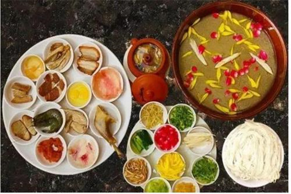 周記過(guò)橋米線