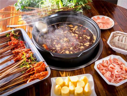 王記張媽串串香