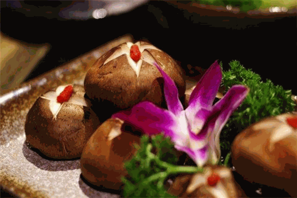 由甲私廚老火鍋