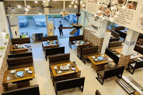 清遠(yuǎn)雞中王脆皮雞煲