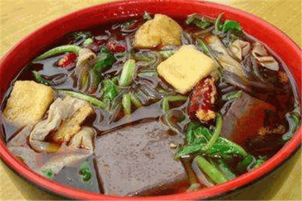 小萌同學(xué)麻辣燙