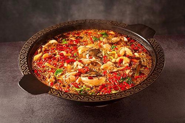 光頭強(qiáng)石鍋魚