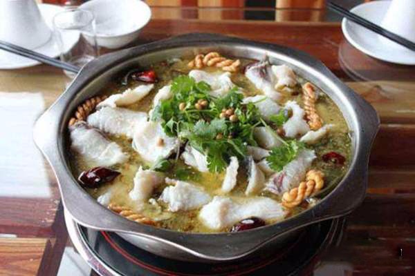 鐘記石鍋魚(yú)