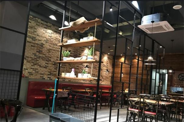 蛙兵蟹將魚統(tǒng)帥