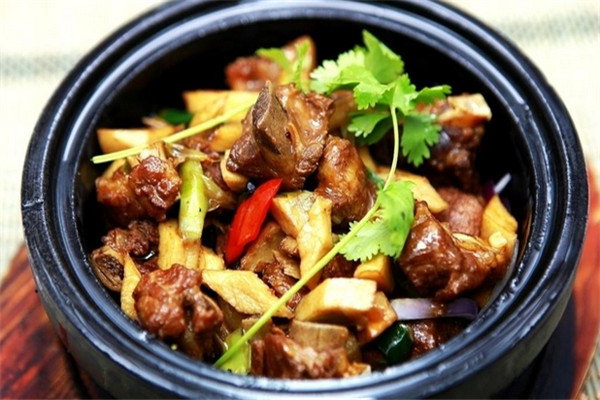 強(qiáng)記雞煲王