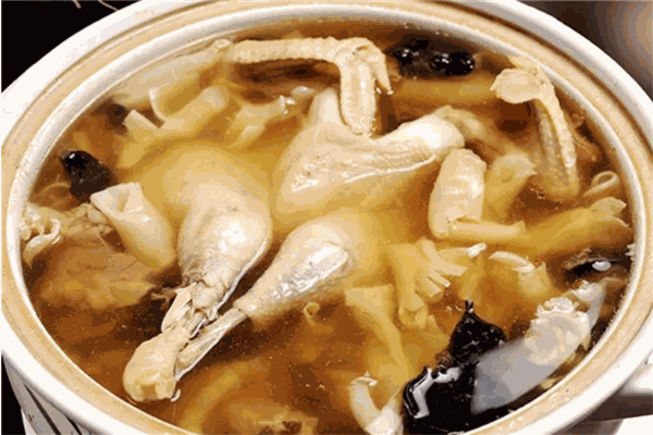 長記花旗參雞煲