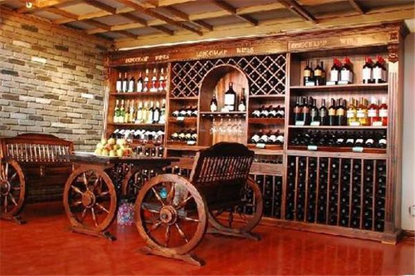 藍(lán)泉紅酒莊