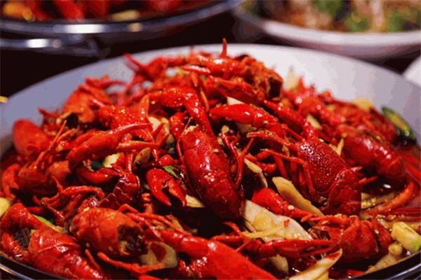 瞿二龍蝦香辣蟹館