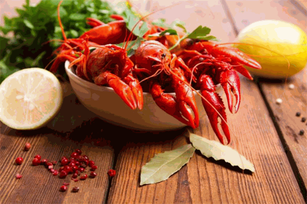 瞿二龍蝦香辣蟹館