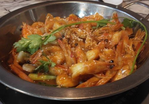 偉記石鍋魚香辣蝦