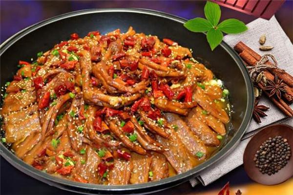 無(wú)形掌特色干燜火鍋掌翼煲