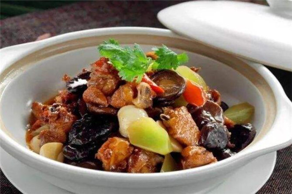 活雞現(xiàn)殺雞煲王