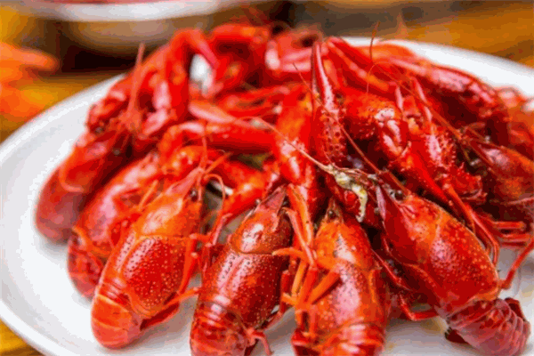 黑燈瞎火小龍蝦