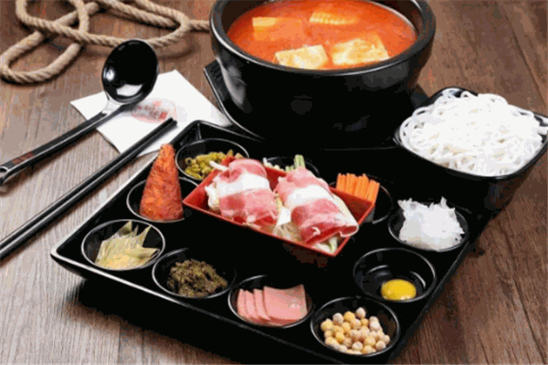 三品緣過(guò)橋米線