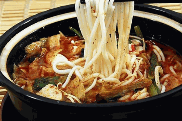 旺云閣過橋米線