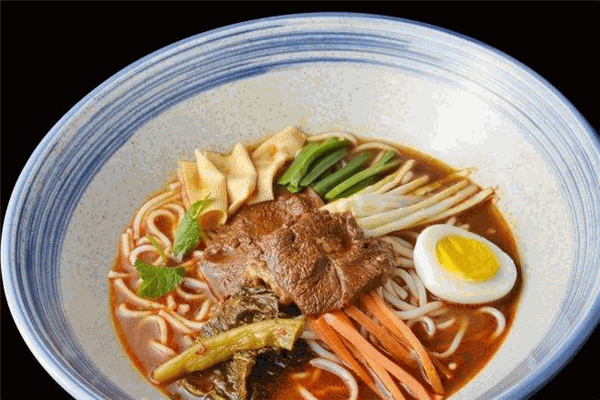 七碗海樹(shù)番茄魚米線