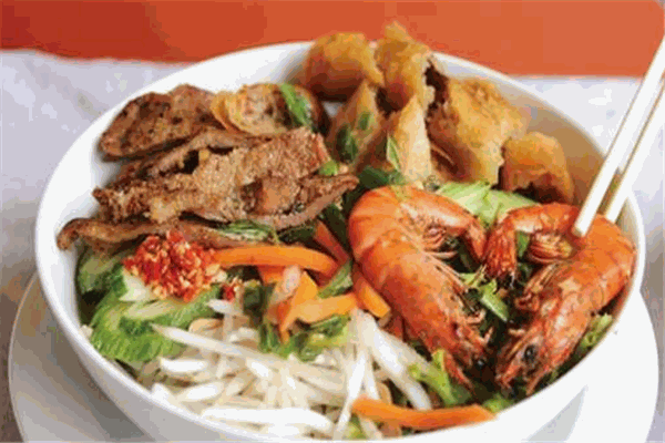 閆記云南過橋米線