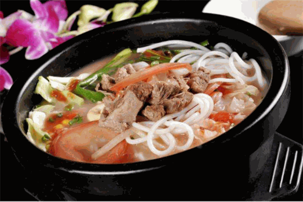 慧喜云南過橋米線