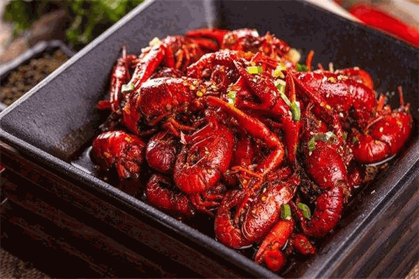 蝦妞麻辣小龍蝦