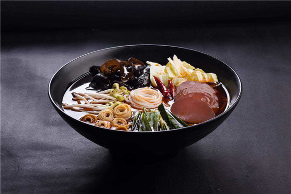 珀玉蓮花白米線店