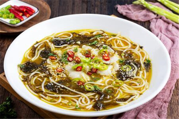 柴院酸菜魚米線