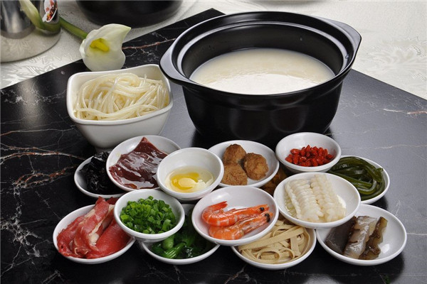 饞天下過(guò)橋米線麻辣燙