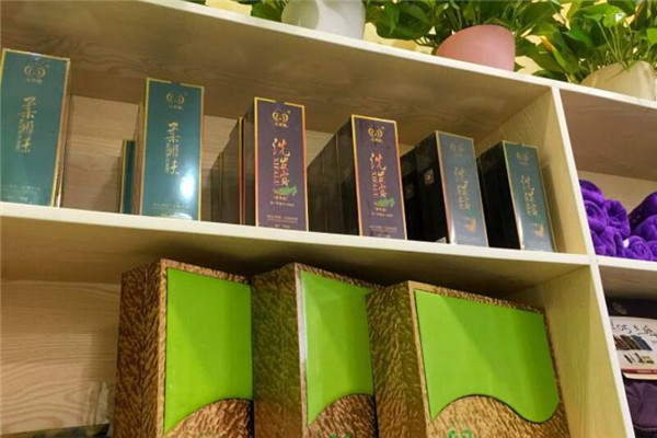 東熙明養(yǎng)發(fā)