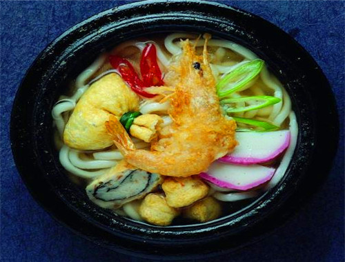 輝輝美食過橋米線