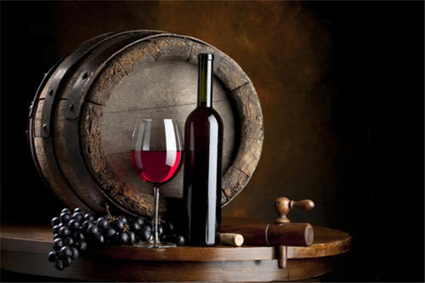 盈酉葡萄酒酒莊