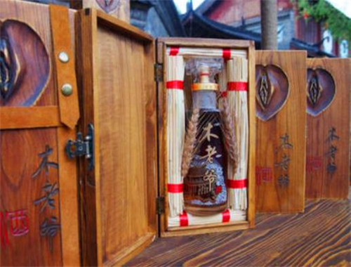 麗江木老爺酒業(yè)