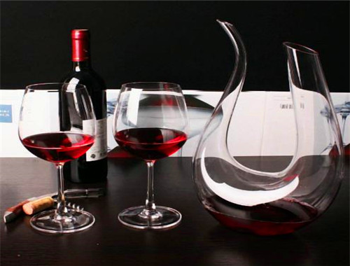 厲得爾東方龍葡萄酒