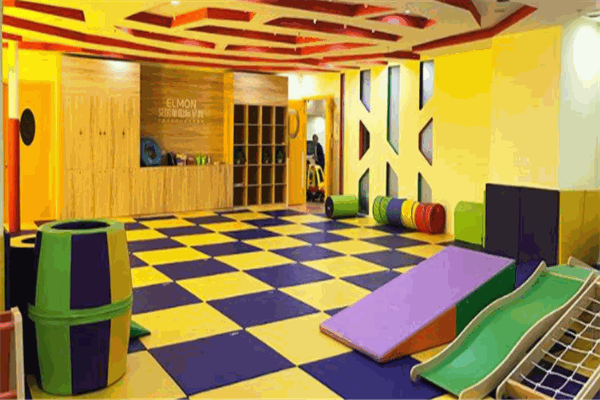 蒙斯坦國(guó)際教育