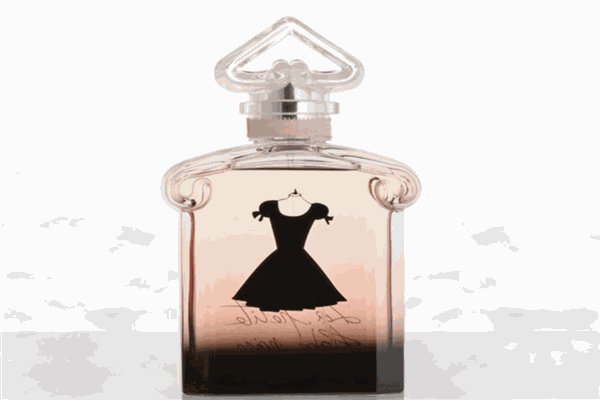 小黑裙香水