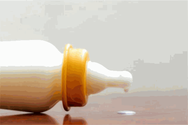 大耳兔感溫包膠奶瓶