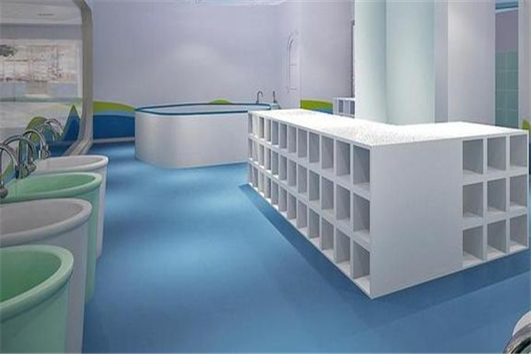 鑫博士嬰兒游泳館