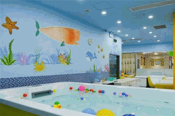 百貝高嬰兒游泳館