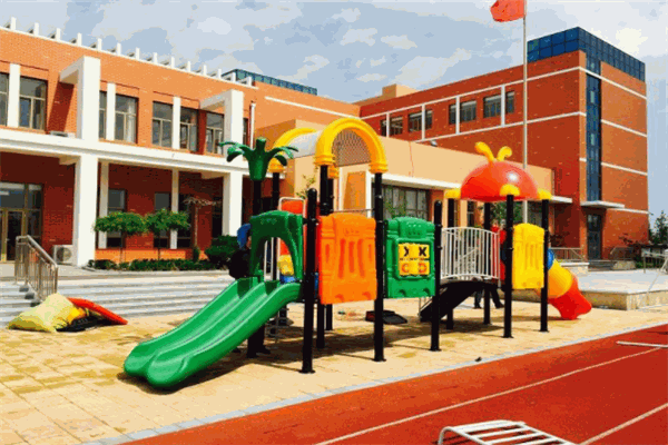 華詩麗娃幼兒園