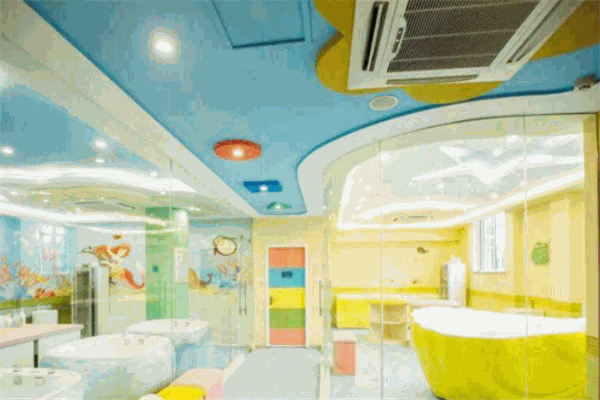 嘟嘟寶貝嬰兒游泳館