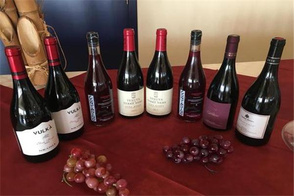 亞特蘭蒂斯葡萄酒