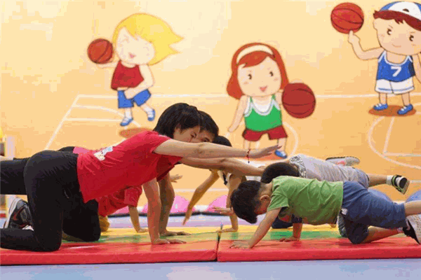 小馬來了兒童運(yùn)動館