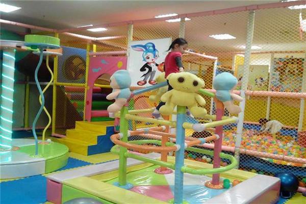 六月坡兒童職業(yè)體驗(yàn)館