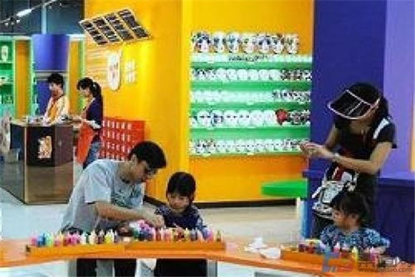 丑小魚手創(chuàng)館