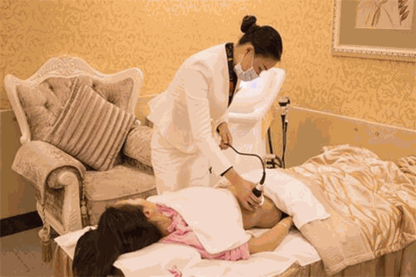 花漾俏媽產(chǎn)后修復(fù)管理中心