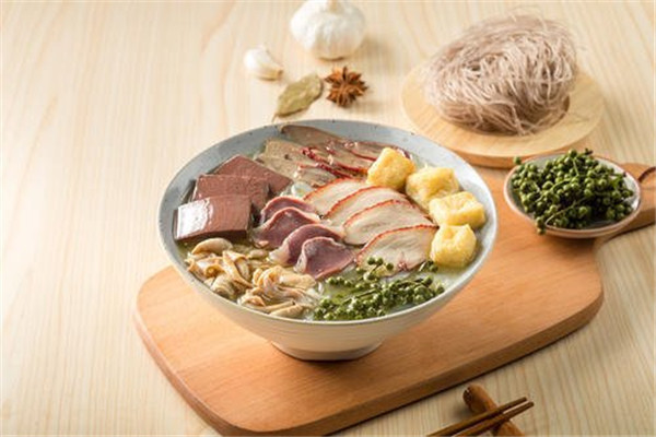 共茂金陵鴨血粉絲