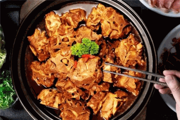 帝一鍋羊蝎子火鍋