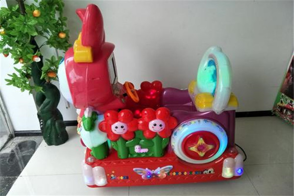 撩娃共享搖搖車