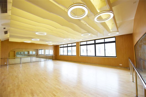 舞六七舞蹈培訓(xùn)中心