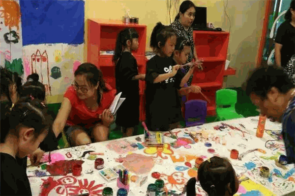 小小藝術(shù)家