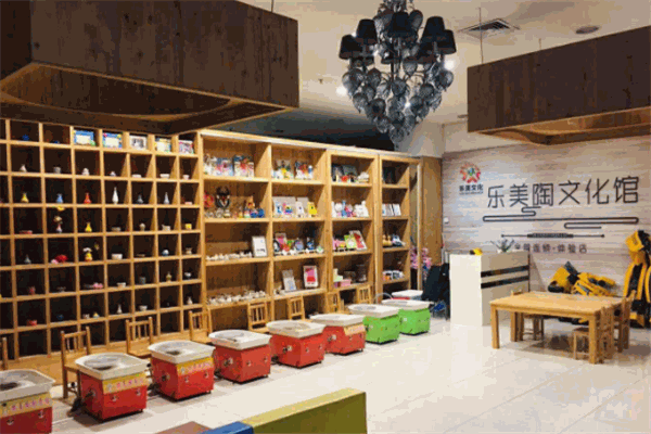 陶時(shí)光創(chuàng)意手工陶藝坊